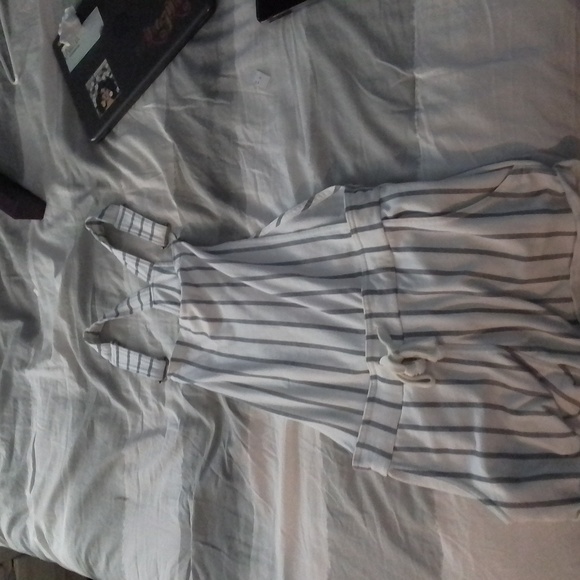 Overall - Picture 1 of 1